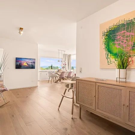 Panorama Penthouse Mit Atemberaubenden See- Und Bergblick شقة اممنستاد ام بودينسي