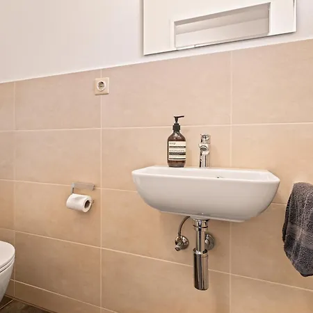 شقة Panorama Penthouse Mit Atemberaubenden See- Und Bergblick *